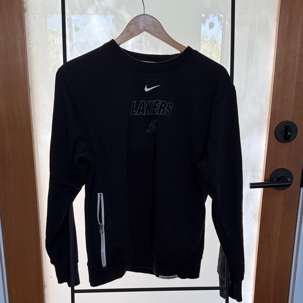 Nike Black Lakers Crewneck Sweatshirt
